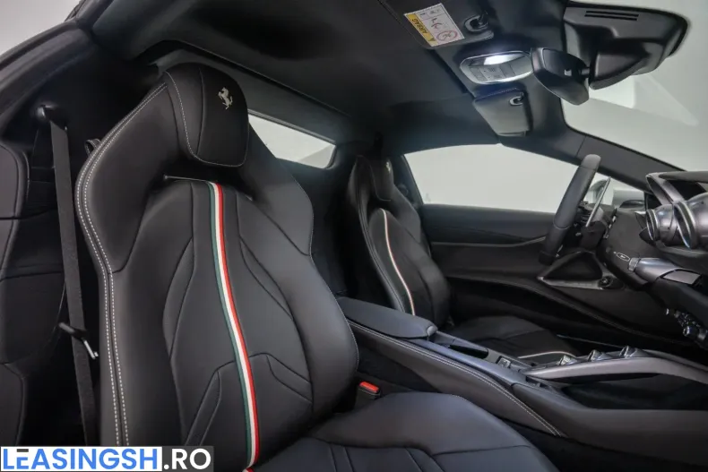 Ferrari 812 din 2022 cu 10.000 km - oferta FER224453 - foto 35