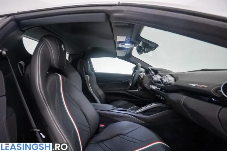 Ferrari 812 din 2022 cu 10.000 km - oferta FER224453 - foto 36