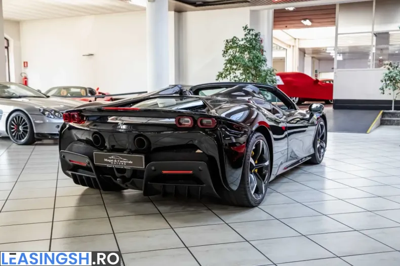 Ferrari SF90 din 2022 cu 13.100 km - oferta FER224455 - foto 11