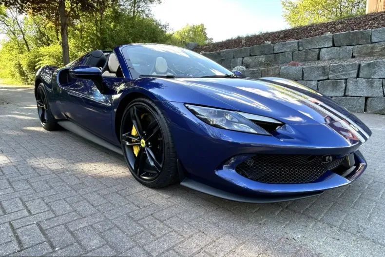 Ferrari 296 GTS din 2025 cu 3.800 km - oferta FER224460 - foto 17