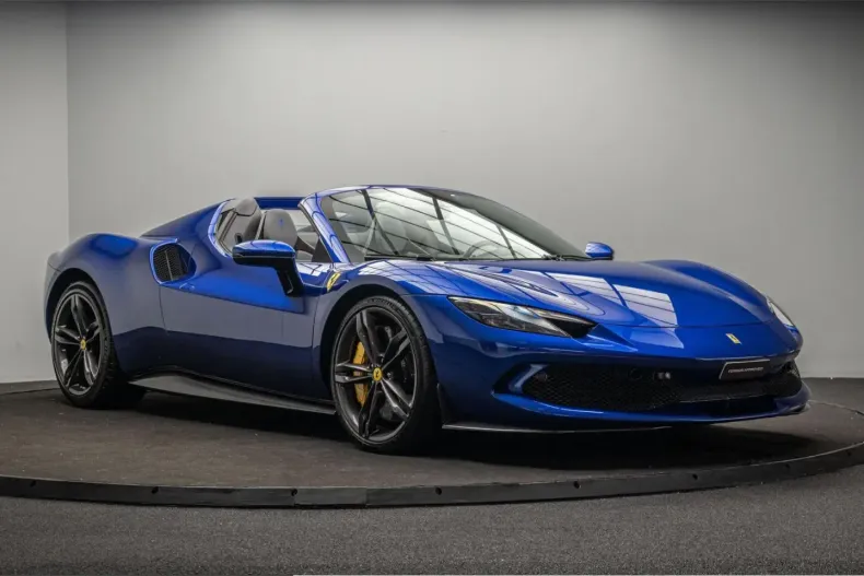 Ferrari 296 GTS din 2023 cu 9.322 km - oferta FER224461 - foto 4