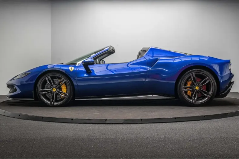 Ferrari 296 GTS din 2023 cu 9.322 km - oferta FER224461 - foto 7