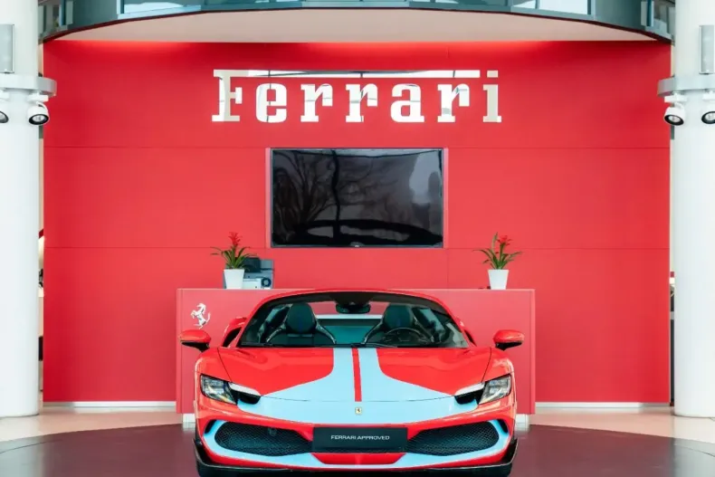 Ferrari 296 GTS din 2022 cu 23.400 km - oferta FER224463 - foto 10