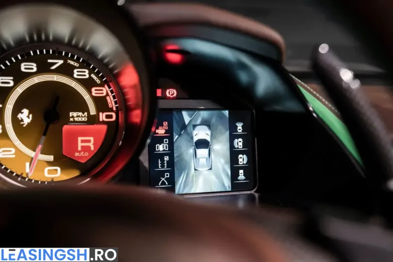 Ferrari 812 din 2022 cu 3.500 km - oferta FER224466 - foto 12