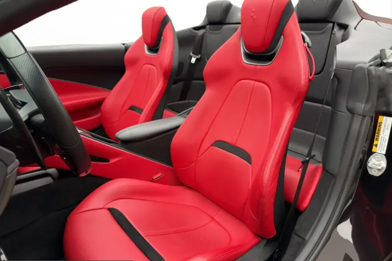 Ferrari Roma din 2023 cu 6.600 km - oferta FER224468 - foto 14