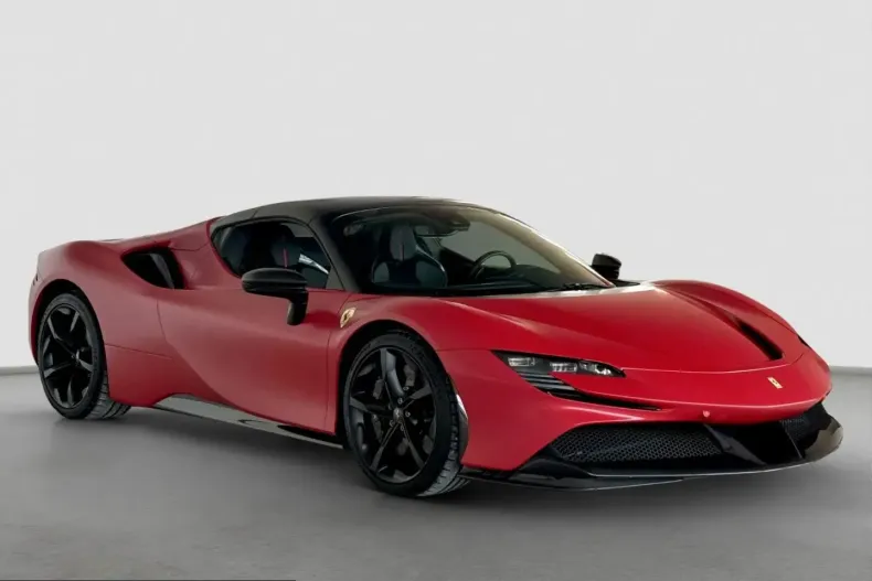 Ferrari SF90 din 2024 cu 2.600 km - oferta FER224469 - foto 4