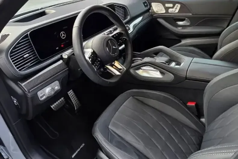 Mercedes-Benz GLE 53 AMG (Clasa GLE) din 2025 cu 3.400 km - oferta MER224470 - foto 9