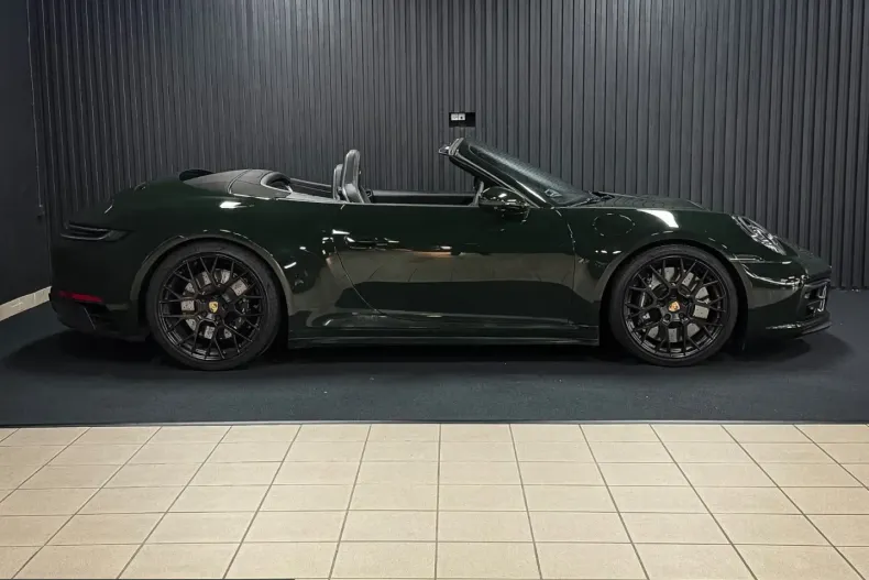 Porsche 911 din 2024 cu 34.000 km - oferta POR224471 - foto 2