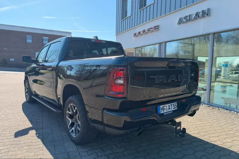 Dodge RAM din 2025 cu 1.760 km - oferta DOD224481 - foto 3
