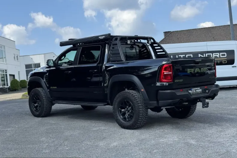 Dodge RAM din 2025 cu 1.800 km - oferta DOD224489 - foto 8