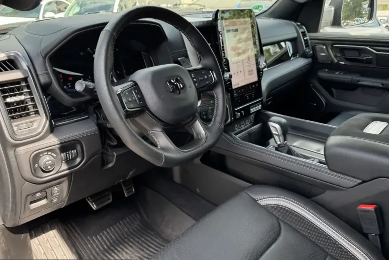 Dodge RAM din 2025 cu 1.800 km - oferta DOD224489 - foto 16