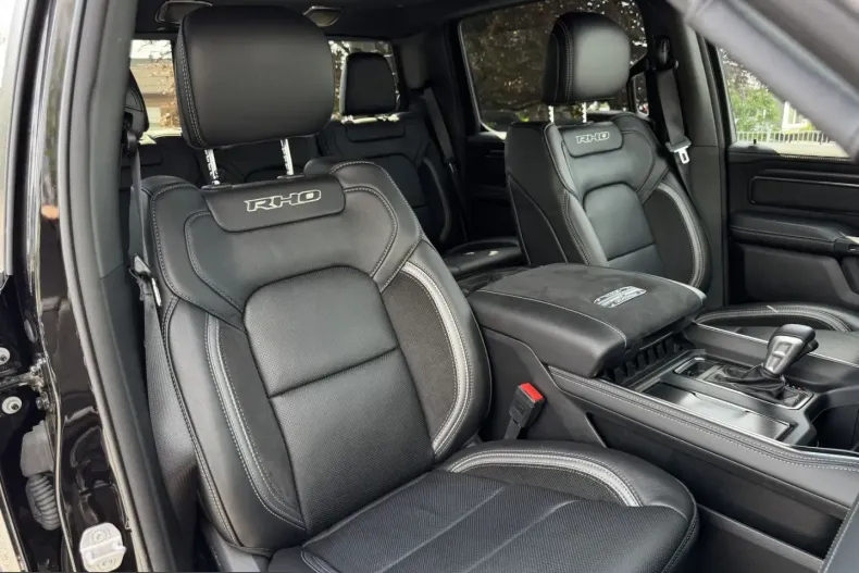 Dodge RAM din 2025 cu 1.800 km - oferta DOD224489 - foto 19