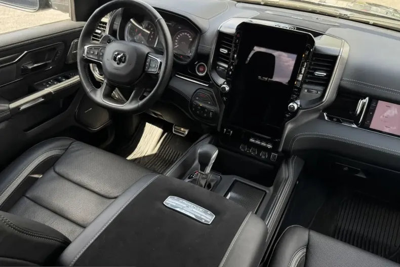 Dodge RAM din 2025 cu 1.800 km - oferta DOD224489 - foto 22