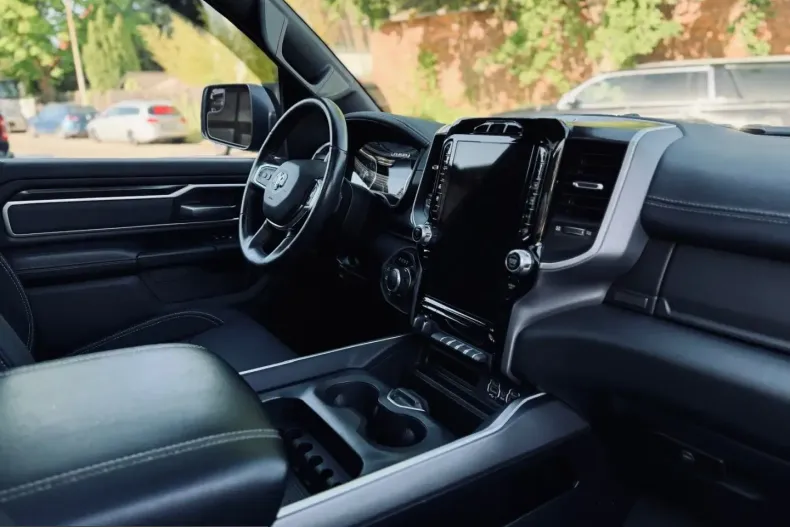 Dodge RAM din 2024 cu 42.900 km - oferta DOD224490 - foto 48