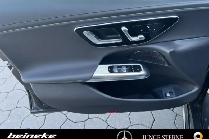 Mercedes-Benz E 300 (Clasa E) din 2025 cu 16.709 km - oferta MER224492 - foto 15