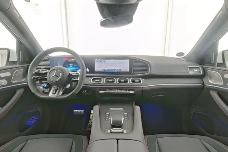Mercedes-Benz GLE 53 AMG (Clasa GLE) din 2025 cu 23.636 km - oferta MER224495 - foto 6