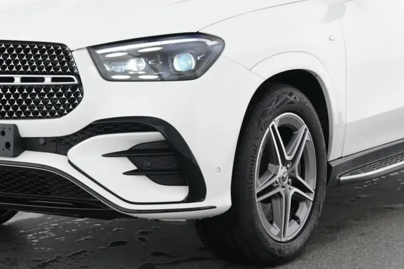 Mercedes-Benz GLE 350 (Clasa GLE) din 2025 cu 8.396 km - oferta MER224496 - foto 3