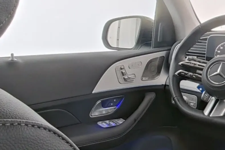 Mercedes-Benz GLE 350 (Clasa GLE) din 2025 cu 8.396 km - oferta MER224496 - foto 8