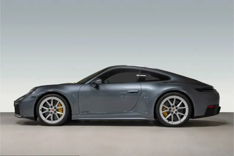 Porsche 911 din 2024 cu 5.200 km - oferta POR224504 - foto 2