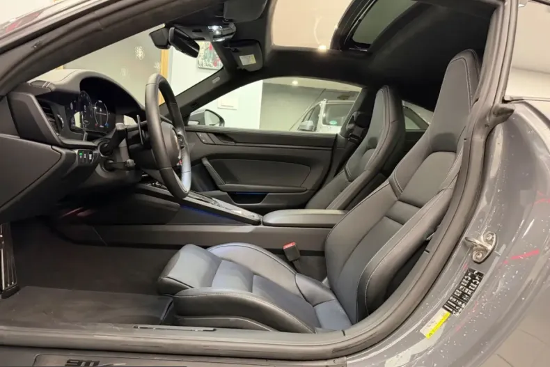 Porsche 911 din 2025 cu 11.123 km - oferta POR224509 - foto 7