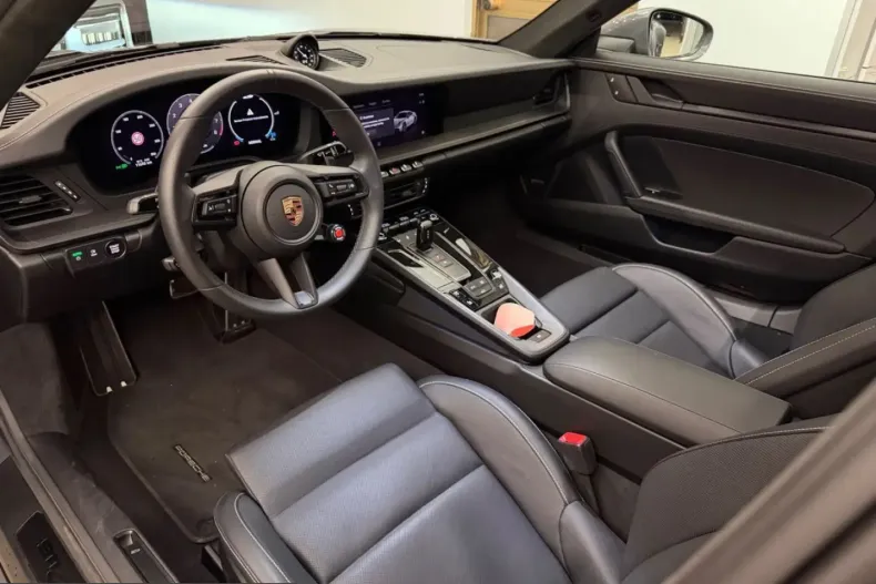 Porsche 911 din 2025 cu 11.123 km - oferta POR224509 - foto 9