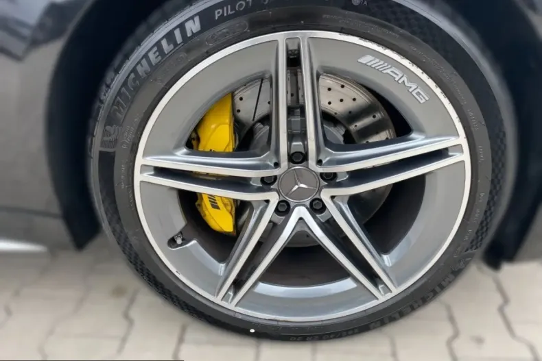 Mercedes-Benz AMG GT (Clasa GT) din 2025 cu 24.316 km - oferta MER224512 - foto 8