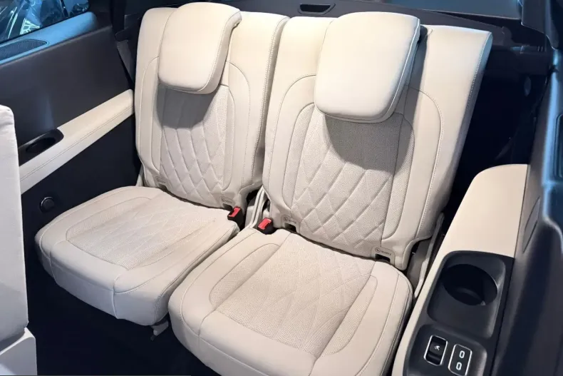 Mercedes-Benz GLS 63 (Clasa GLS) din 2025 cu 2.230 km - oferta MER224517 - foto 20