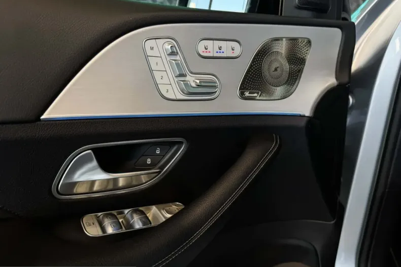Mercedes-Benz GLS 350 (Clasa GLS) din 2024 cu 28.297 km - oferta MER224521 - foto 13
