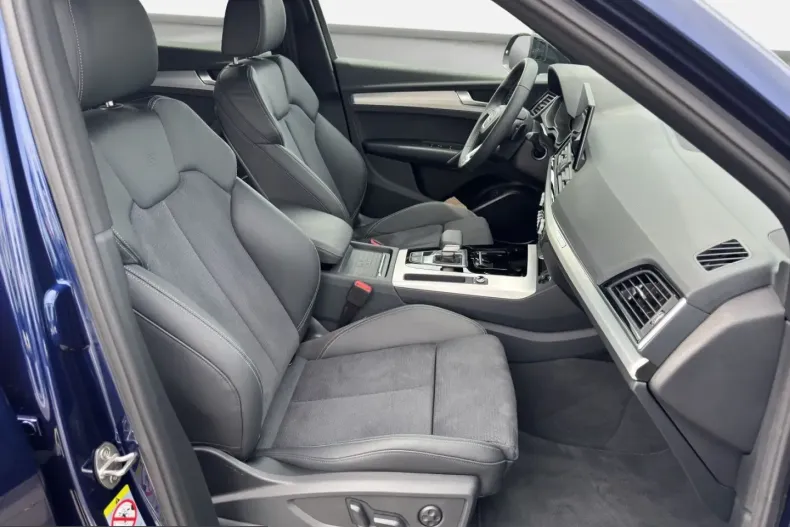 Audi Q5 din 2025 cu 14.800 km - oferta AUD224532 - foto 3