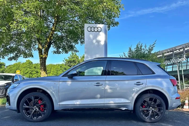 Audi Q5 din 2023 cu 16.890 km - oferta AUD224535 - foto 4