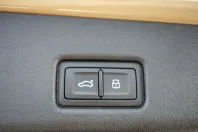 Audi Q5 din 2025 cu 10.256 km - oferta AUD224537 - foto 19