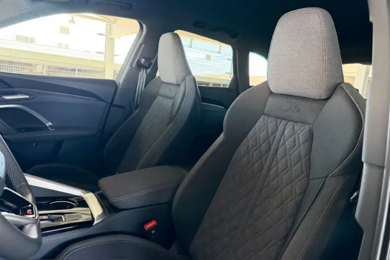 Audi Q5 din 2025 cu 13.400 km - oferta AUD224538 - foto 12