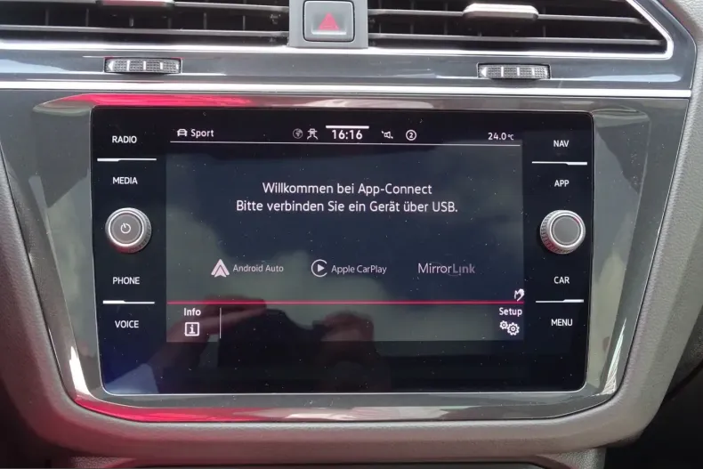 Volkswagen Tiguan din 2022 cu 83.918 km - oferta VOL224540 - foto 20