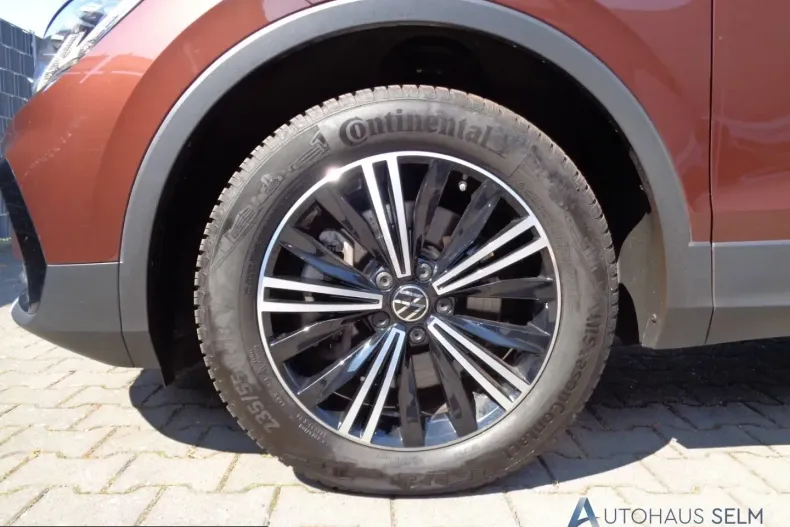 Volkswagen Tiguan din 2022 cu 72.041 km - oferta VOL224541 - foto 18