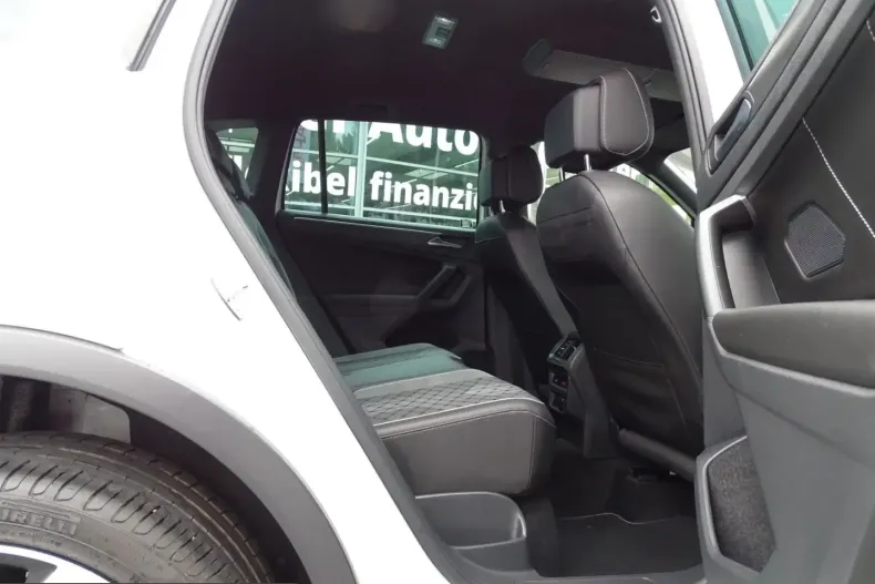 Volkswagen Tiguan din 2021 cu 73.712 km - oferta VOL224542 - foto 30