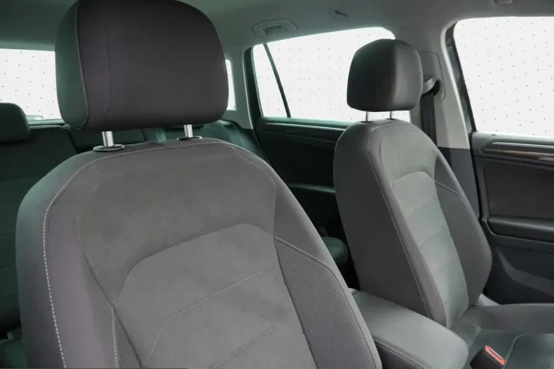 Volkswagen Tiguan din 2023 cu 84.100 km - oferta VOL224543 - foto 10