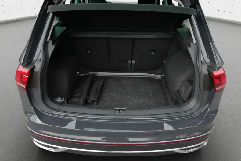 Volkswagen Tiguan din 2023 cu 84.100 km - oferta VOL224543 - foto 11