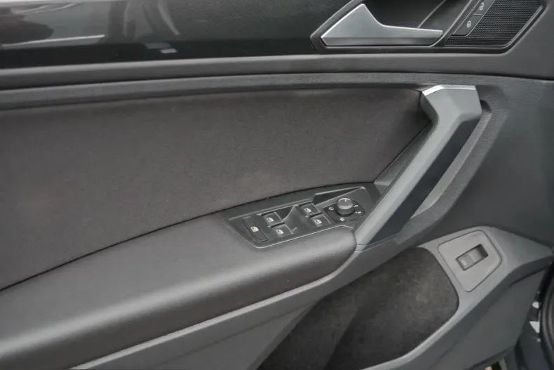 Volkswagen Tiguan din 2023 cu 84.100 km - oferta VOL224543 - foto 21