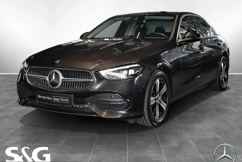 Mercedes-Benz C 200 (Clasa C) din 2025 cu 21.040 km - oferta MER224547 - foto 1