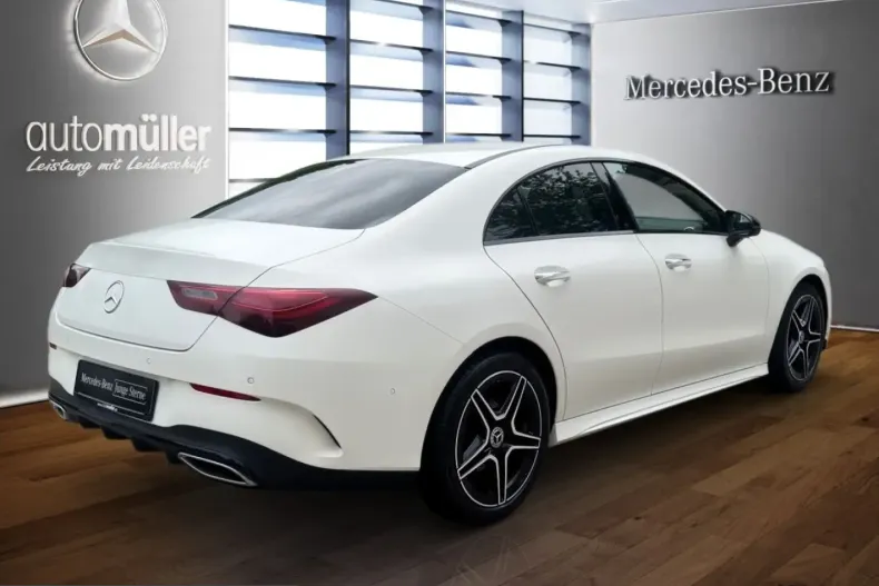 Mercedes-Benz CLA 200 (Clasa CLA) din 2025 cu 26.649 km - oferta MER224555 - foto 8