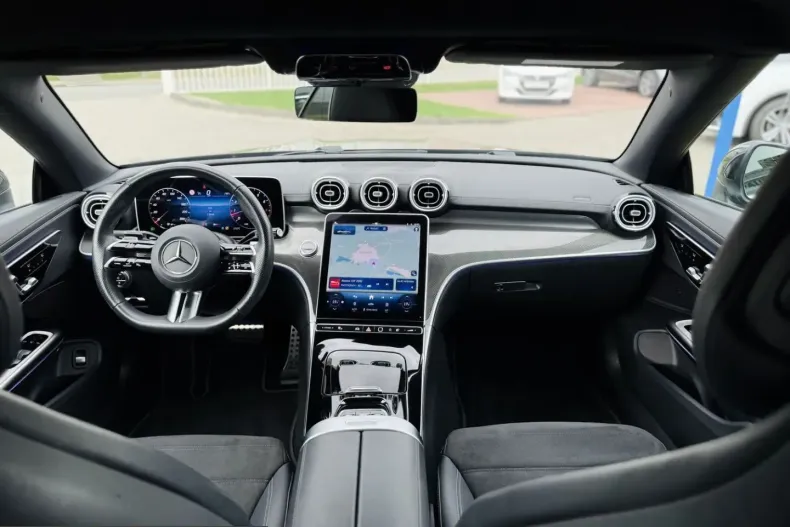 Mercedes-Benz CLE 180 (Clasa CLE) din 2025 cu 13.940 km - oferta MER224560 - foto 14