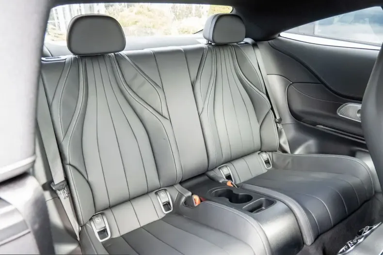 Mercedes-Benz CLE 300 (Clasa CLE) din 2025 cu 9.987 km - oferta MER224562 - foto 4