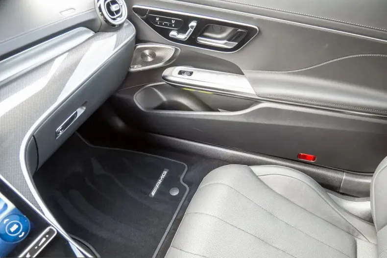 Mercedes-Benz CLE 300 (Clasa CLE) din 2025 cu 9.987 km - oferta MER224562 - foto 13