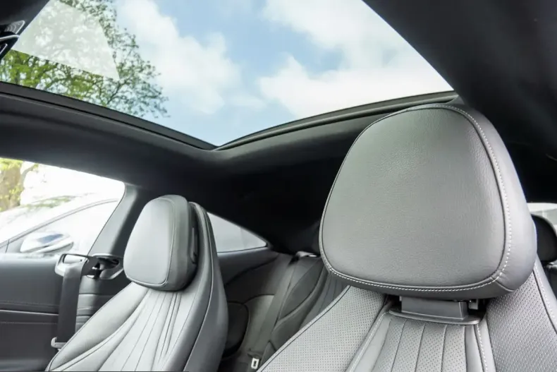 Mercedes-Benz CLE 300 (Clasa CLE) din 2025 cu 9.987 km - oferta MER224562 - foto 18