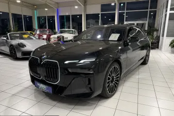 BMW 750 din 2025 - oferta BMW224568