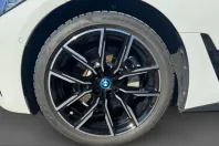 BMW i4 (Seria 4) din 2023 cu 62.900 km - oferta BMW224577 - foto 17