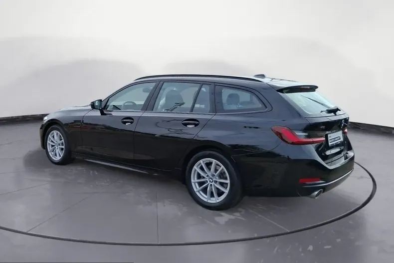 BMW 320 (Seria 3) din 2025 cu 25.316 km - oferta BMW224578 - foto 4