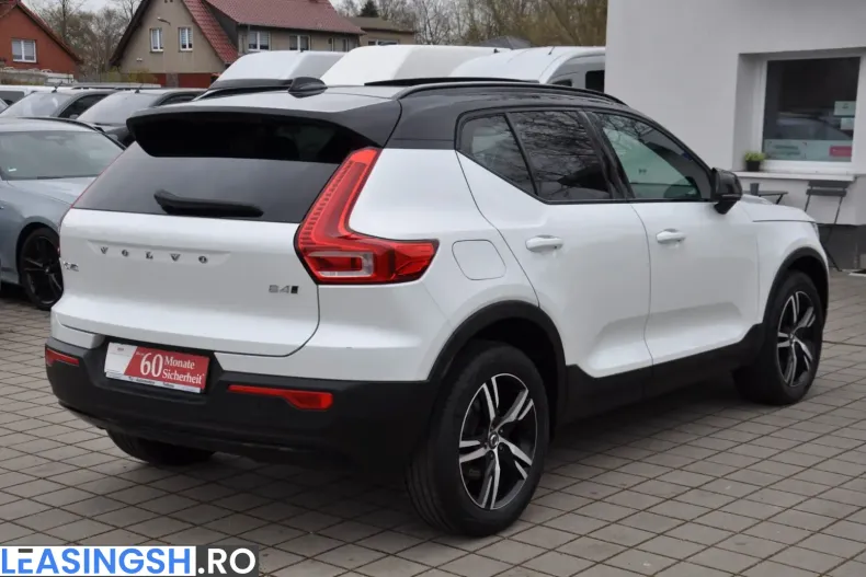 Volvo XC40 din 2022 cu 45.900 km - oferta VOL224580 - foto 6