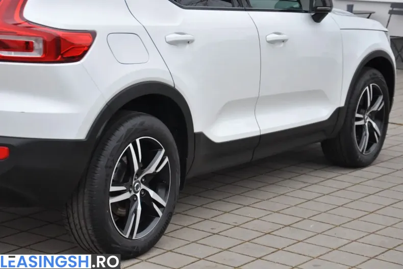 Volvo XC40 din 2022 cu 45.900 km - oferta VOL224580 - foto 10
