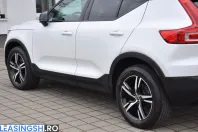 Volvo XC40 din 2022 cu 45.900 km - oferta VOL224580 - foto 11